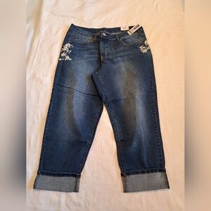 NWT-Time and Tru Dark Blue Embroidered Ankle Jeans